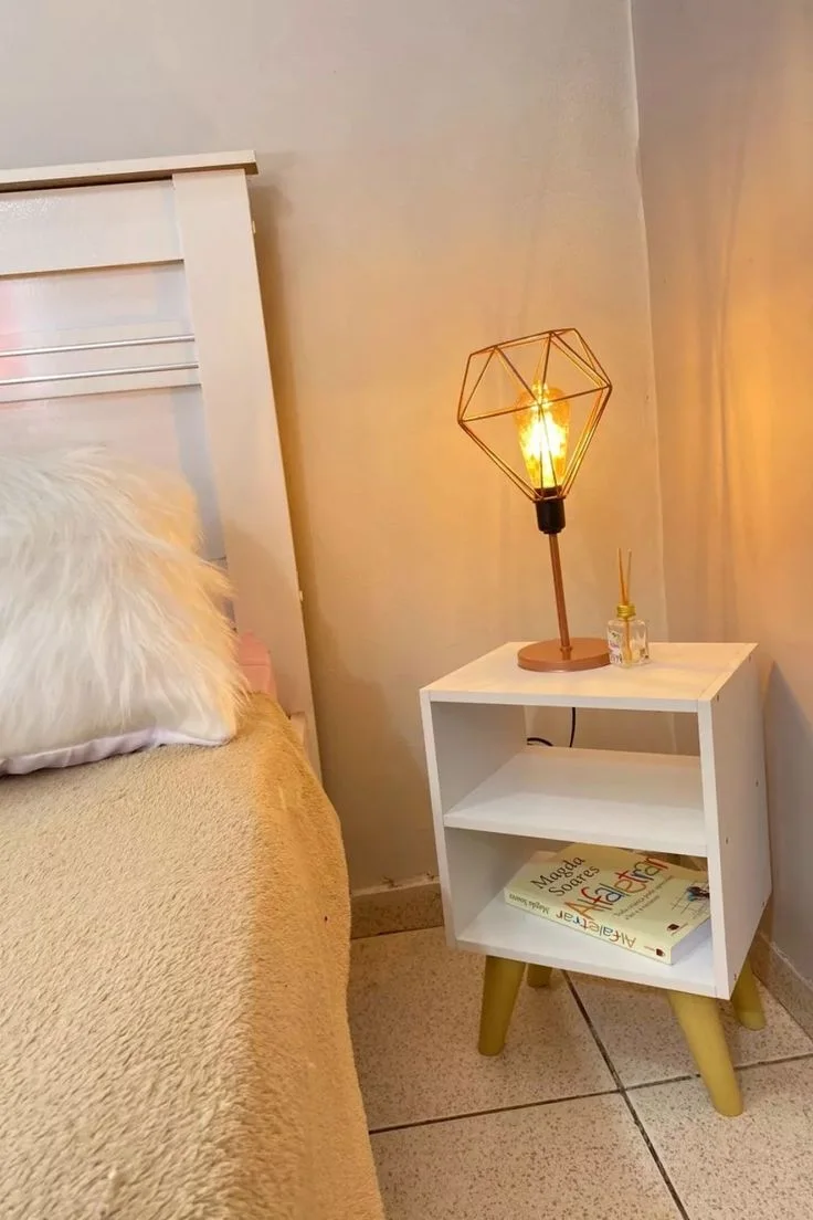 TABLE BEDROOM
