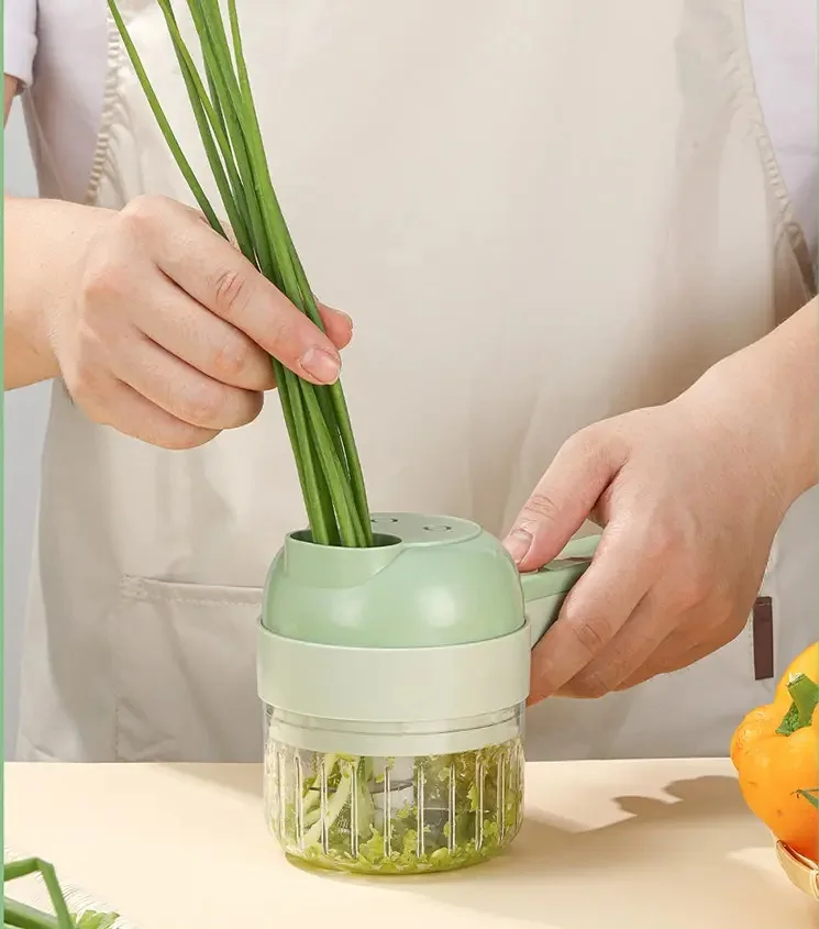 خلّي مطبخك أذكى وأسرع مع قطاعة الخضار الكهربائية 4×1 VeggieSharp!في قطر الحبيبة