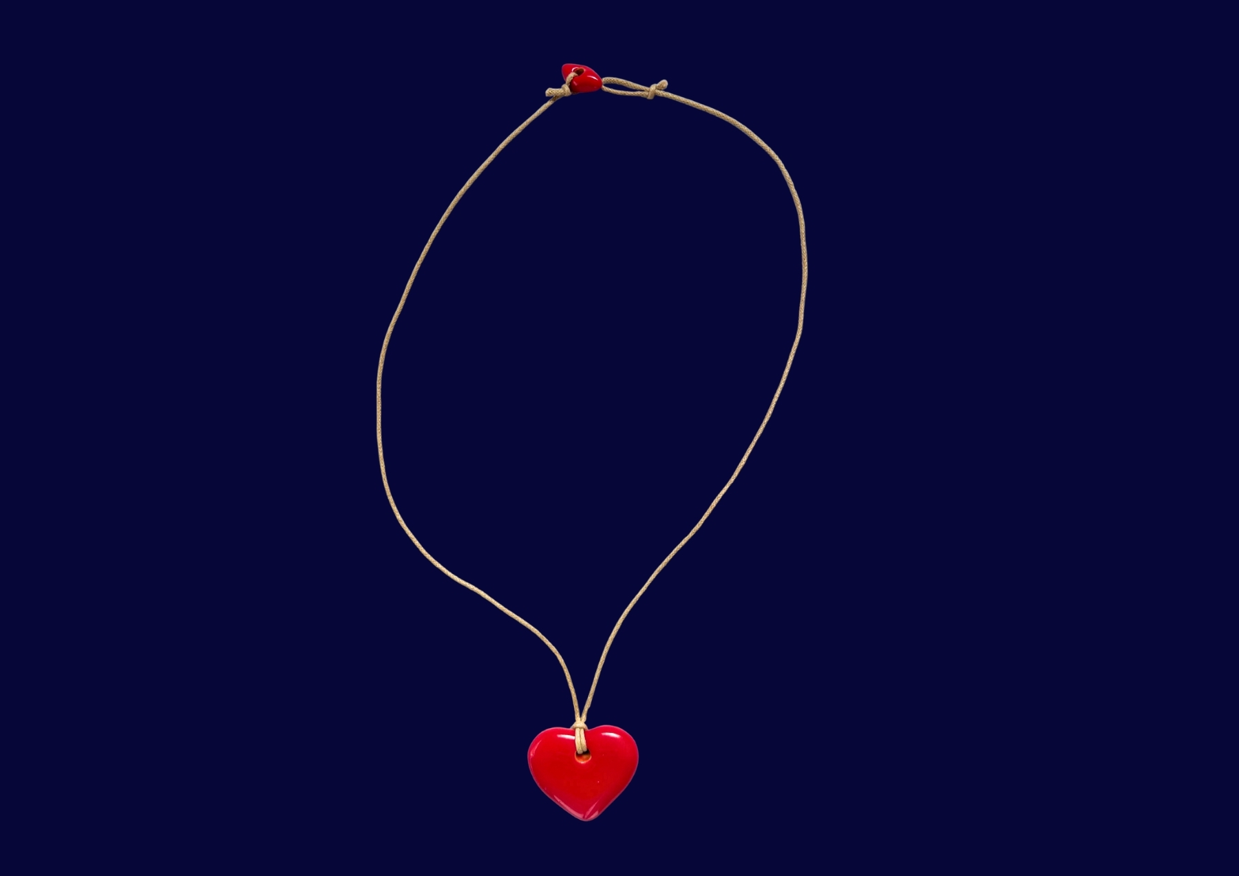 Collier coeur rouge en céramique