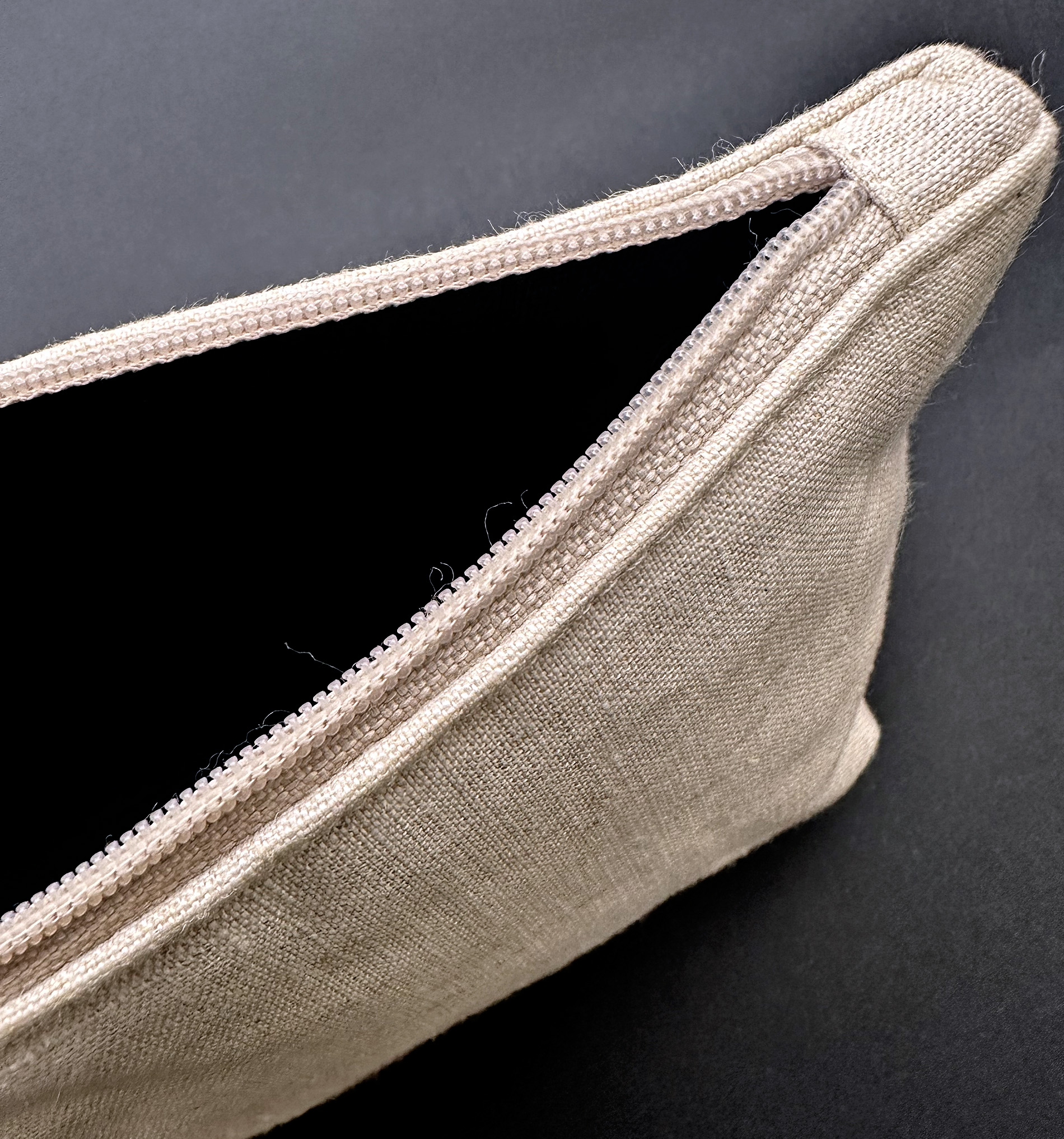 Trousse zippé en tissu