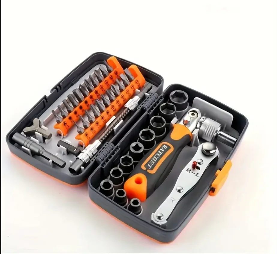 Caisse à outils 38 pièces