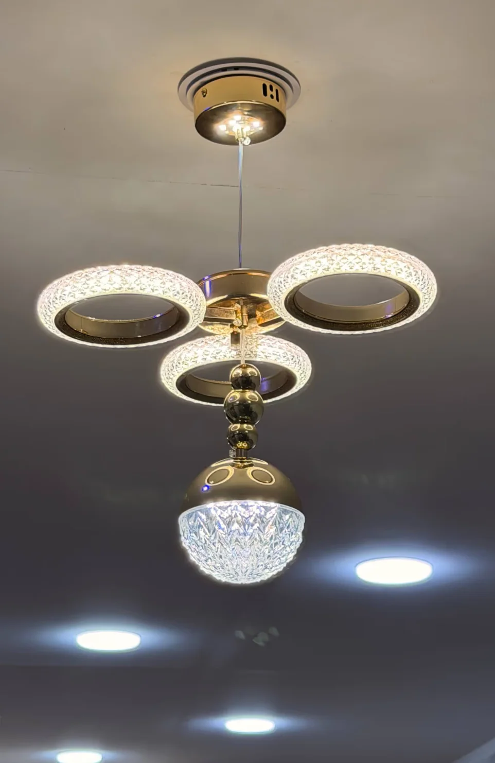 Lustre K1600