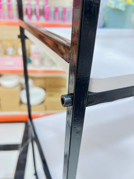 رفوف تخزين للمطبخ