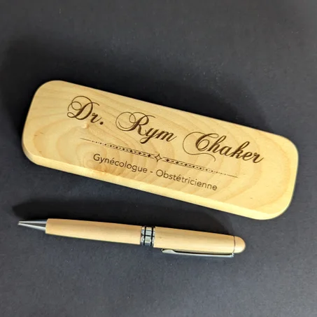 Stylo et boîte personnalisés