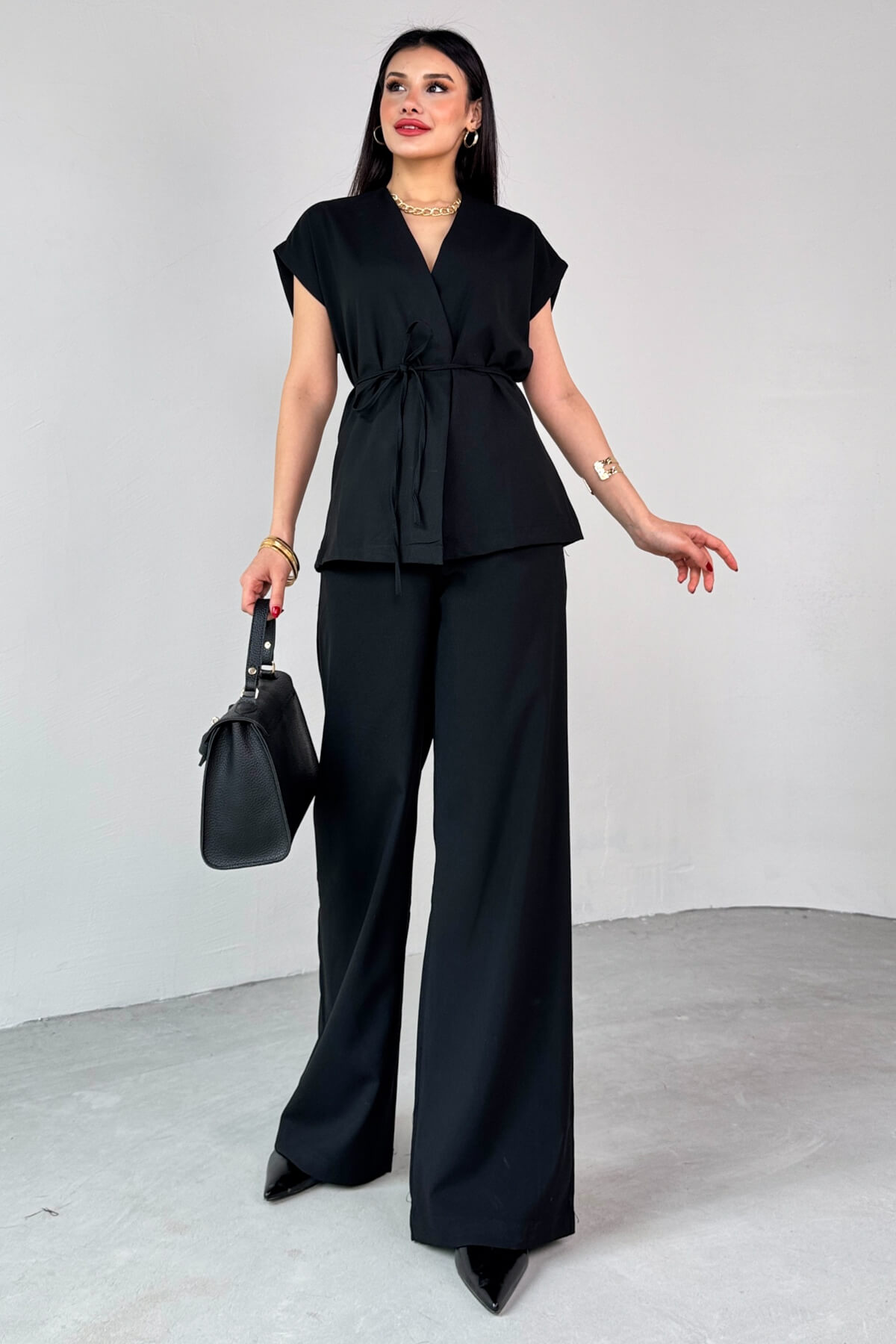 stores/a86b4d0d4aa67929a26e835e6380432a/products/4O69BZYdGwDO4gLjasFt9Z0R7I6N0rNfq6OjREkz.jpg