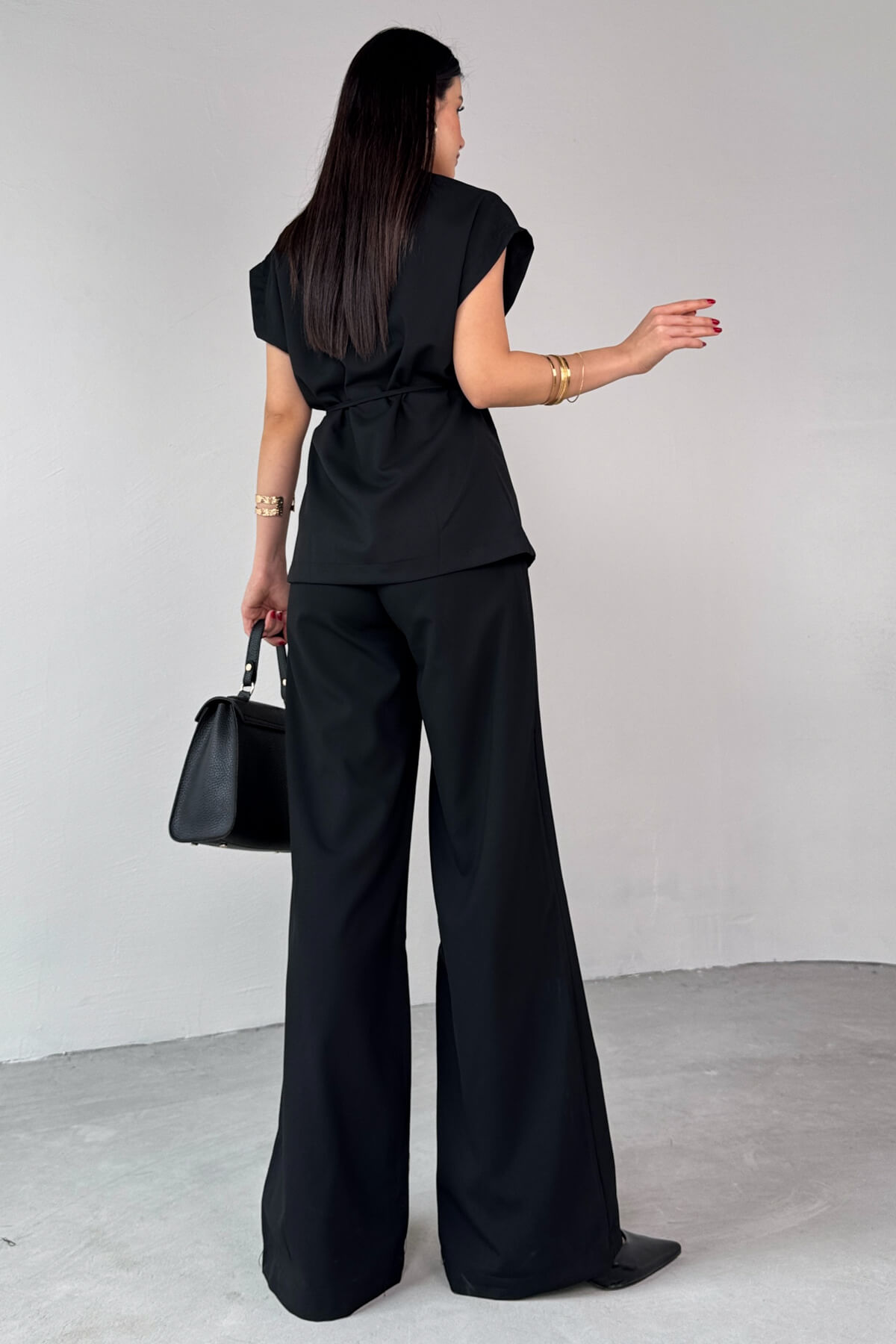 stores/a86b4d0d4aa67929a26e835e6380432a/products/G43f2f7cvAriLFteo84ASiA1pNtSdtYNAm4DdUGz.jpg
