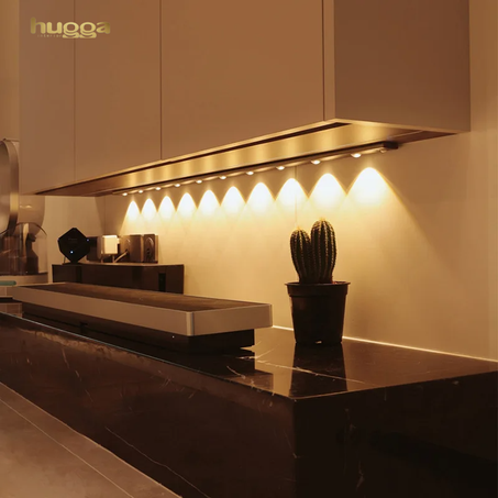 LED أضواء خزانة بمستشعر حركة مغناطيسي وقابل للشحن