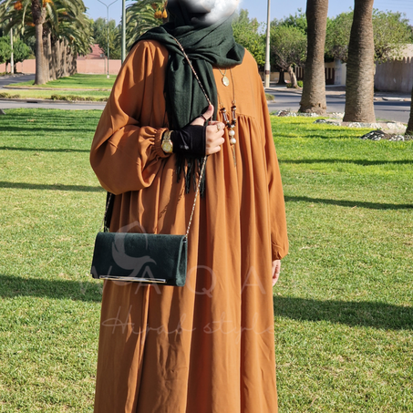 عباءة نسيم