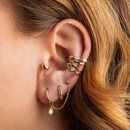 BOUCLE D'OREILLE