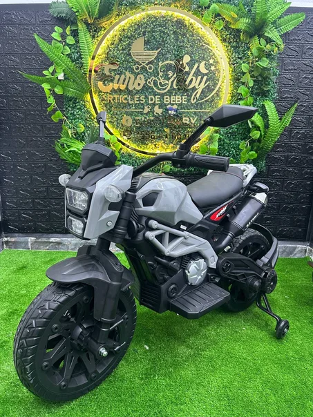 🏍 دراجة كهربائية للأطفال – تصميم رياضي