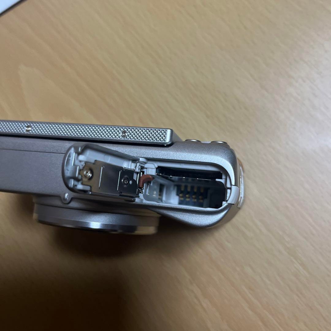 【Beautiful Condition】Canon PowerShot SX740 HS Silver