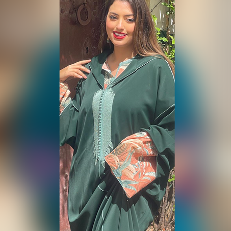 جلابة 2 بياس مخدومة بالطرز