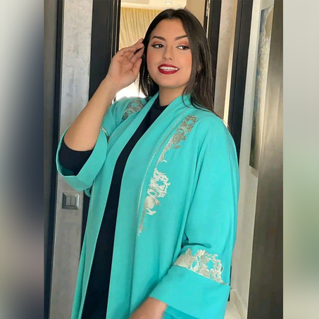 كيمونو بتصميم عصري