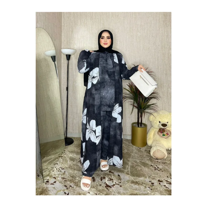 طقم نسائي فاخر 3 قطع – أناقة راقية بإطلالة مميزة ✨