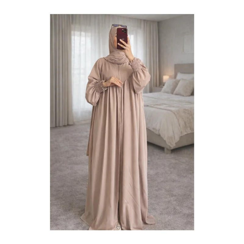 "عباية أنيقة بليسي - فخامة عصرية ولوك "بريستيج