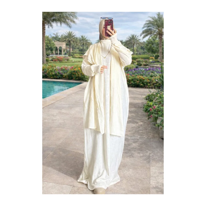 عباية صوفا كاب - أناقة عصرية بالقب وراحة تامة