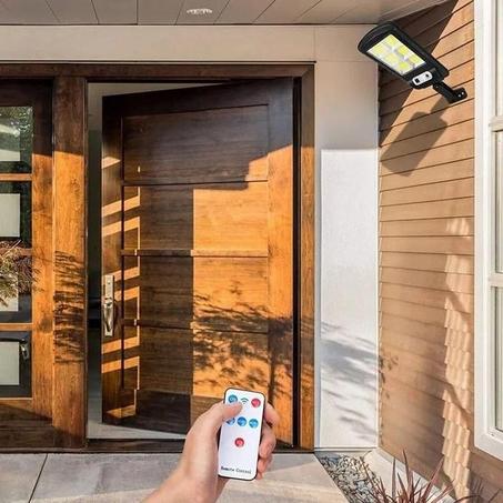 مصباح بالطاقة الشمسية