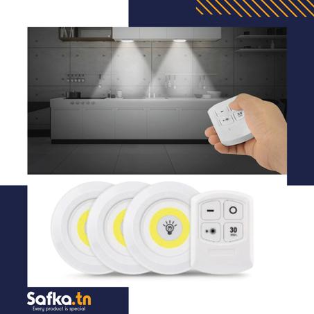Lot de 3 spots LED sans fil avec télécommande.