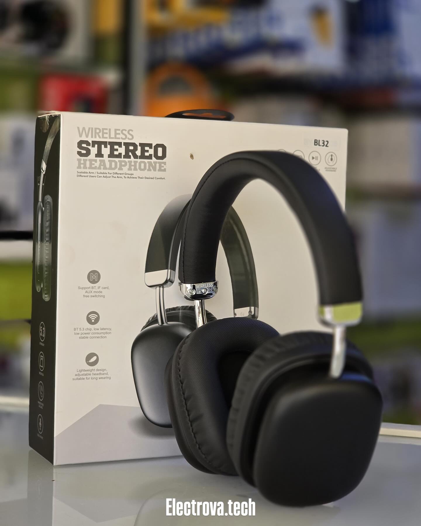Stero headphones