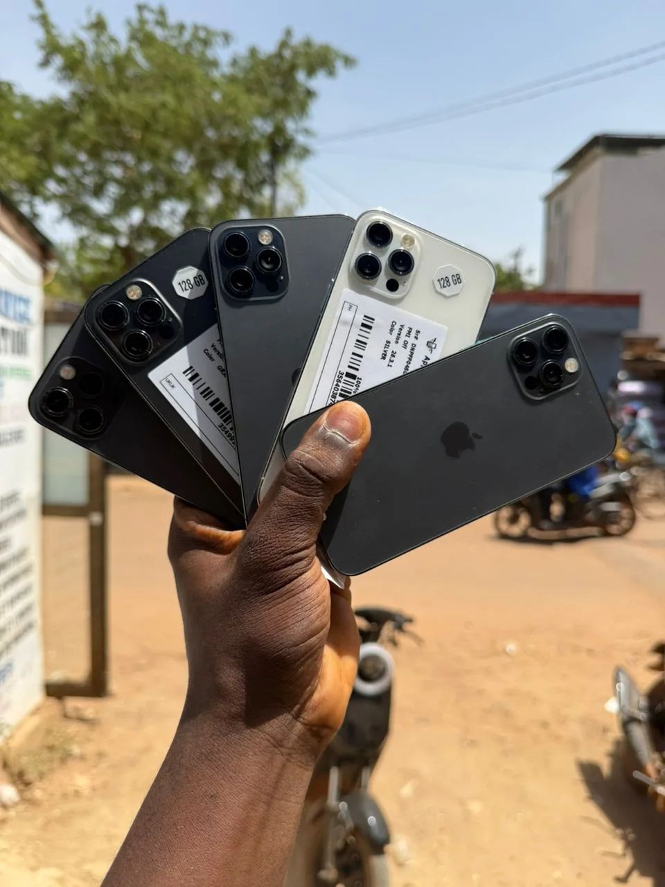 iPhone 12 Simple à 16 Pro Max 128Giga et 256Giga