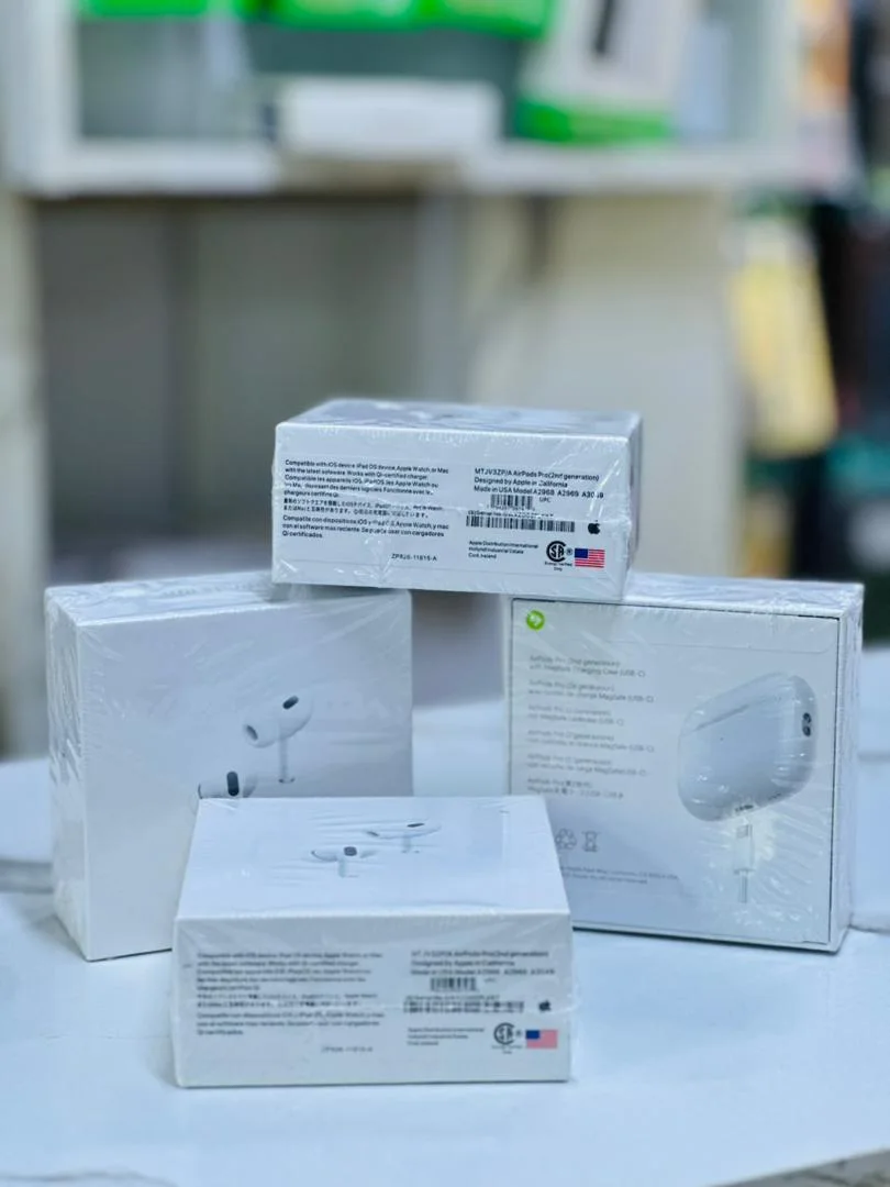 AirPods Pro 2 (2e génération) et AirPods 4
