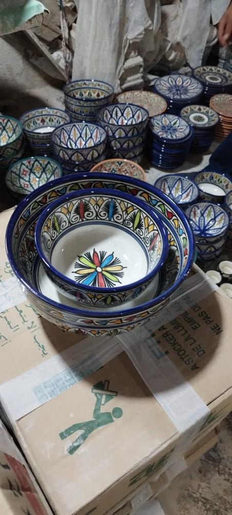 زلايف فخّار ملوّنين بالنقش البلدي