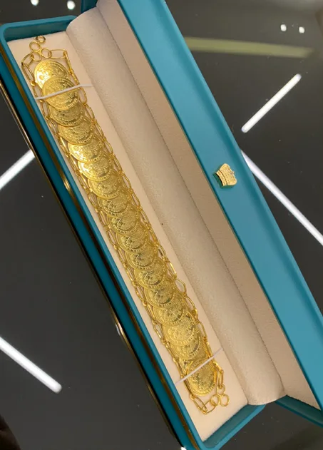 سوار اللويز المشلل بالدهب