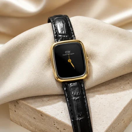 Daniel Wellington Quadro Cadran noir Bracelet noir