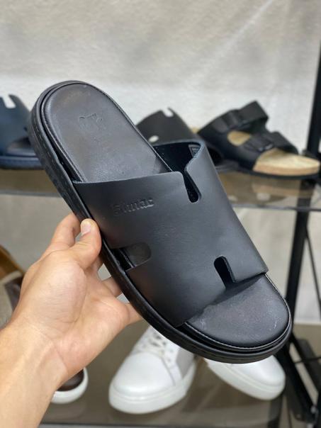 Sandales Hermes noir 100% cuir