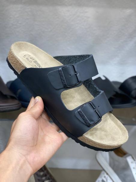Sandales BIRKOMSTECK noir 100% cuir