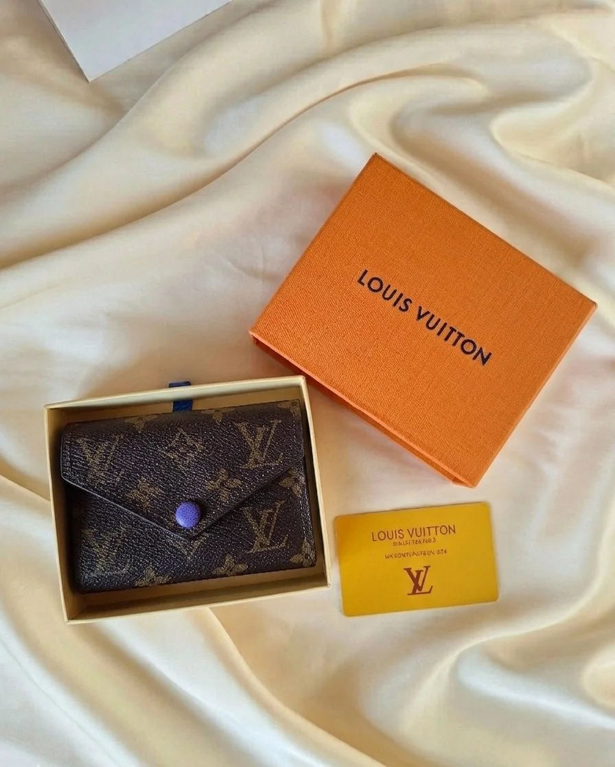 PORTE MONNAIE FEMMES LV