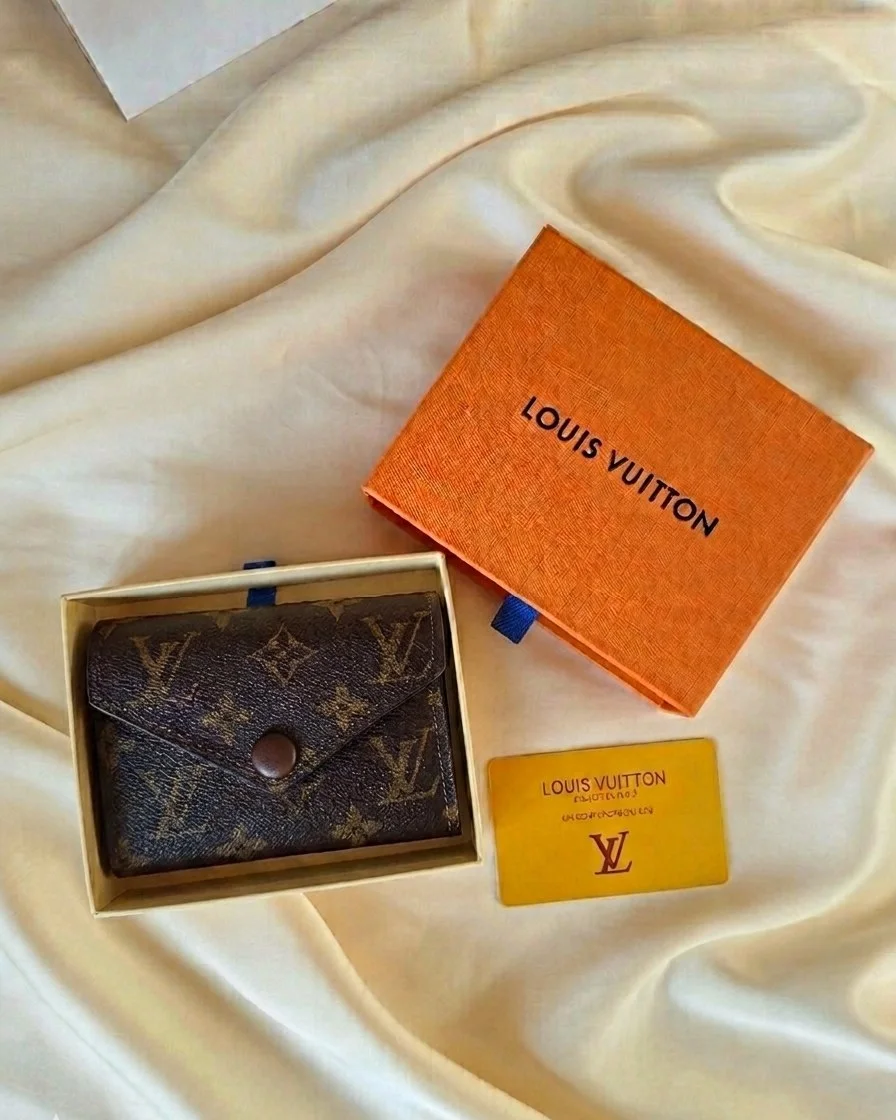 PORTE MONNAIE FEMMES LV