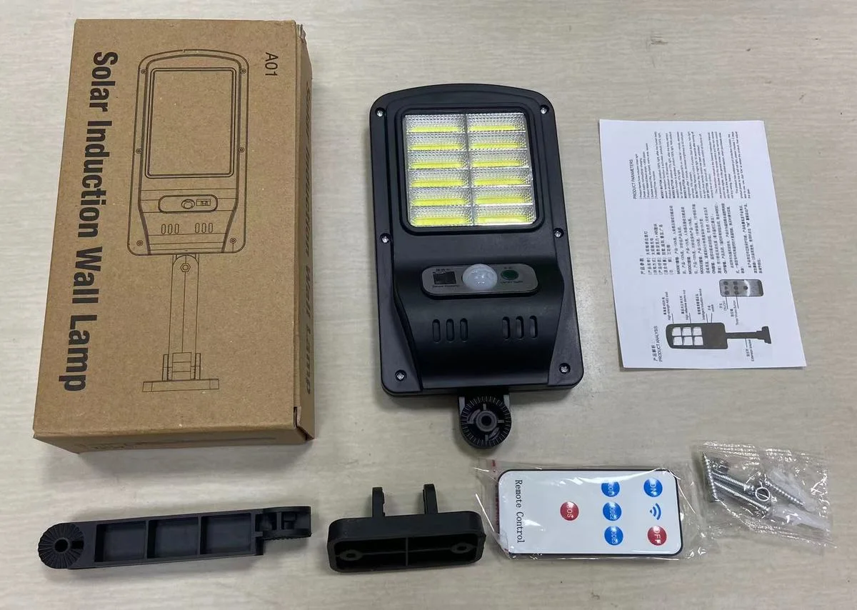 كشاف شمسي مع جهاز تحكم عن بعد وكاشف حركة للاستخدام الخارجي