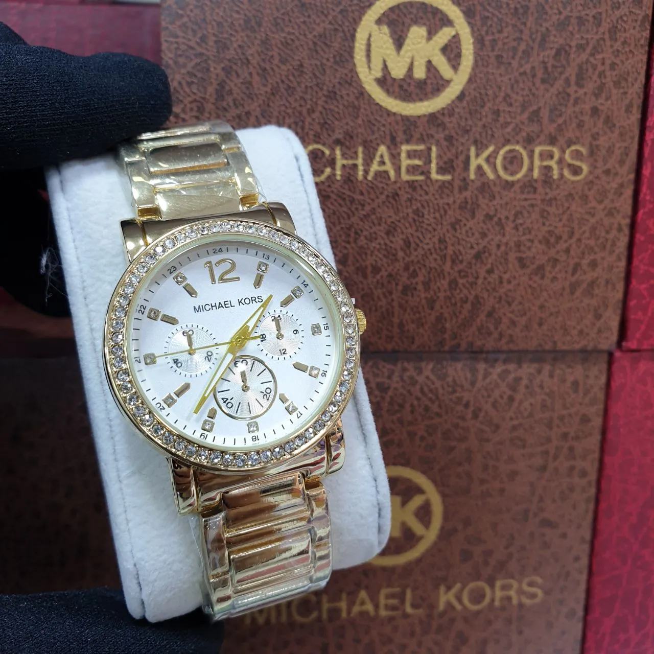 ساعة نسائية فاخرة 1 Michael Kors