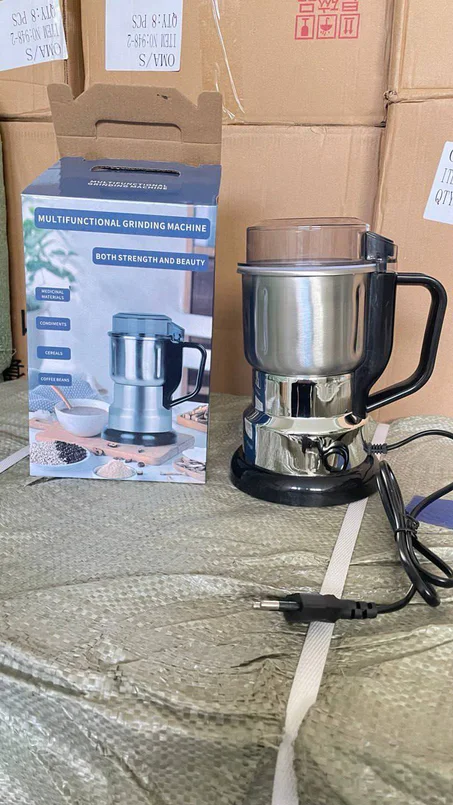 مطحنة قهوة وتوابل