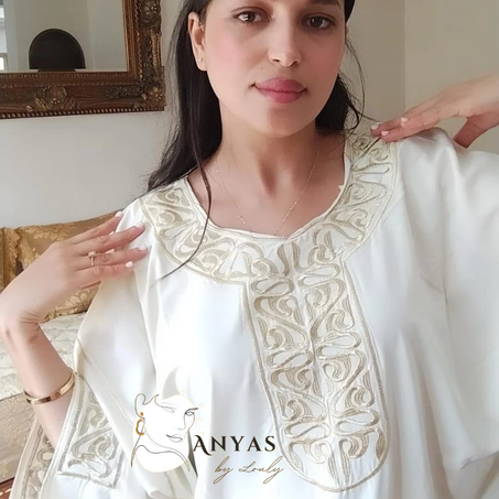 🧕 Gandoura  – Blanc cassé