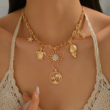 💎 Collier Multi-Breloques Doré Esprit Tropical