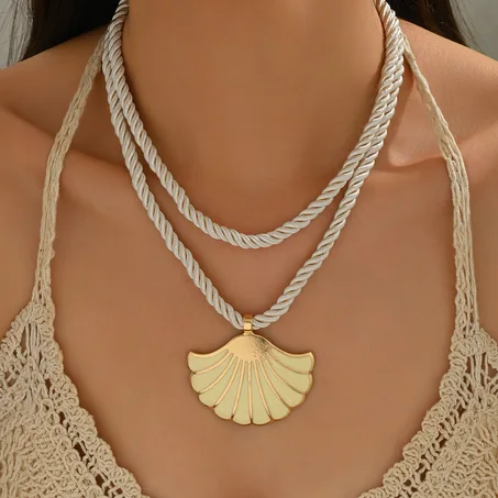 Collier Cordon Torsadé Pendentif Coquillage Émaillé Doré