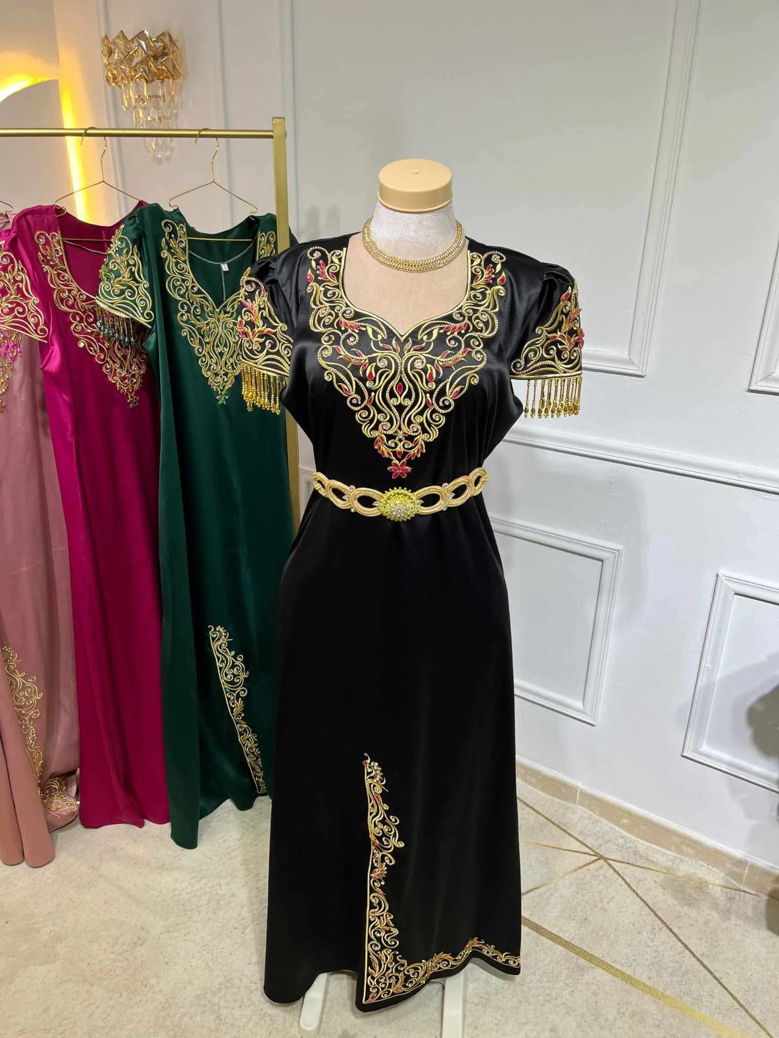 Fatema Robe