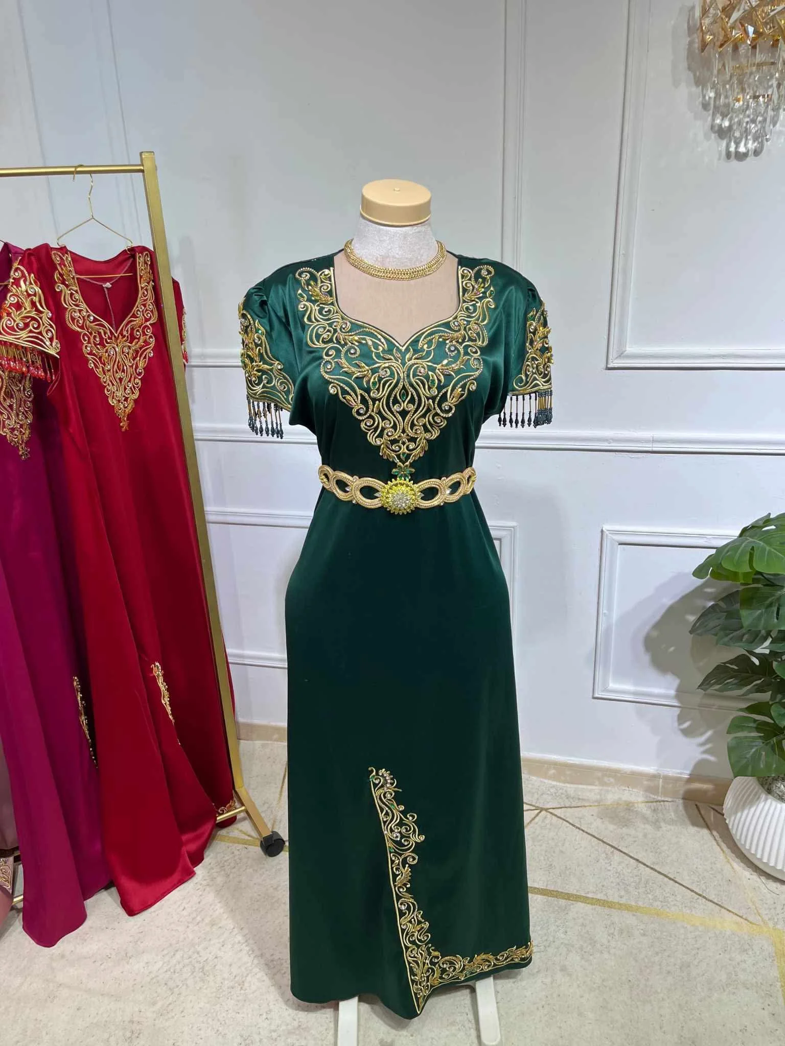 Fatema Robe