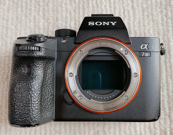 Sony Alpha a7 III Mirrorless Camera 24.2MP Body Black w/ Box Battery