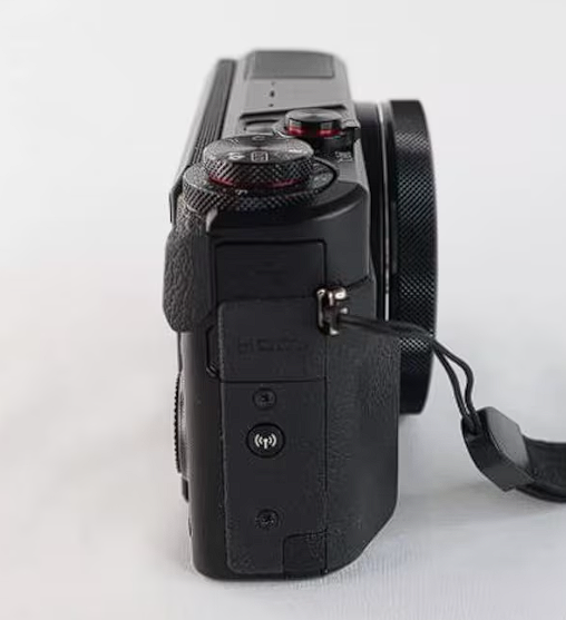 Canon PowerShot G7 X Mark II – 20.1mp Premium Compact Camera (Black) – Complete Package!