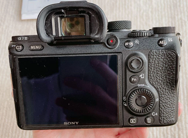 Sony Alpha a7 III Mirrorless Camera 24.2MP Body Black w/ Box Battery
