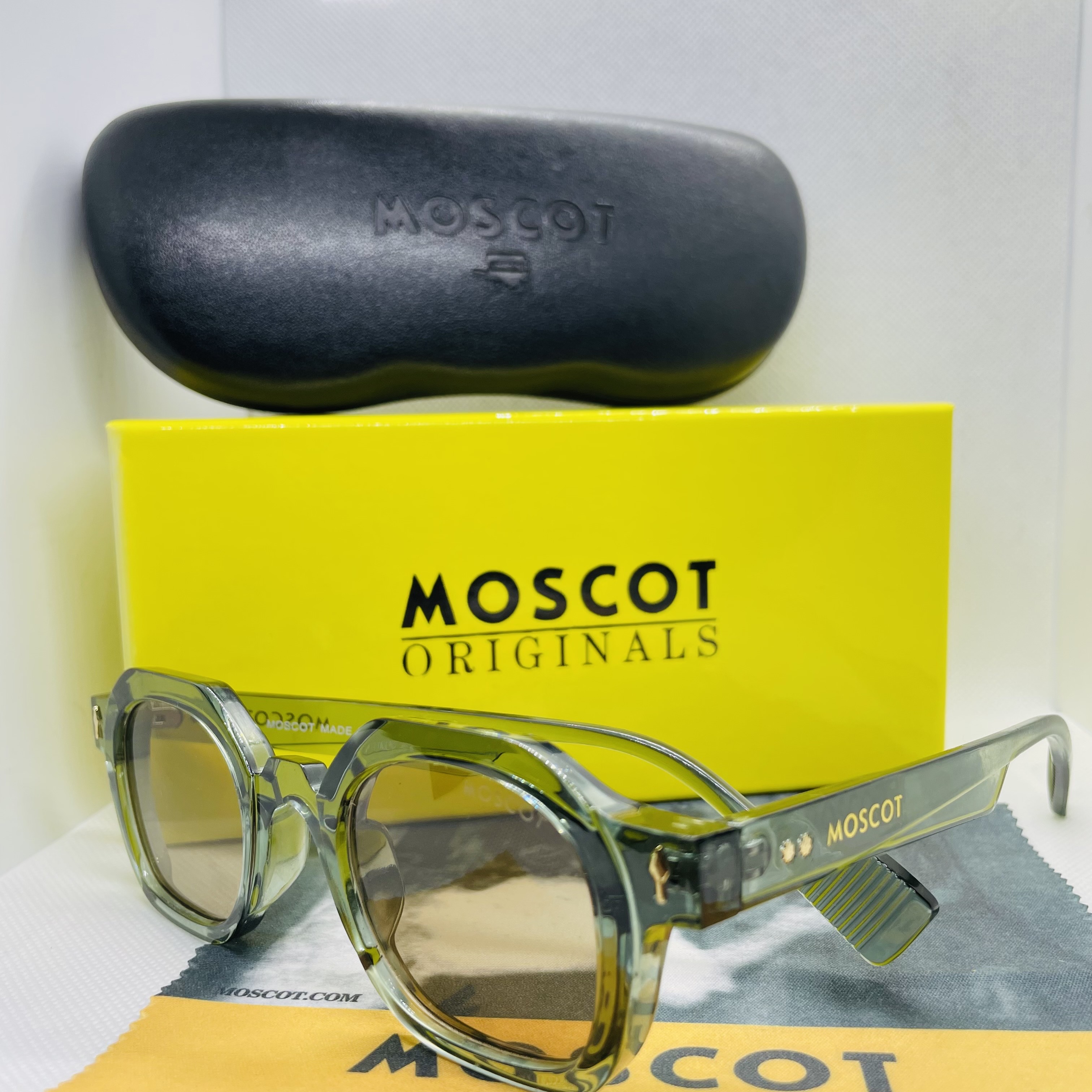 Moscot green