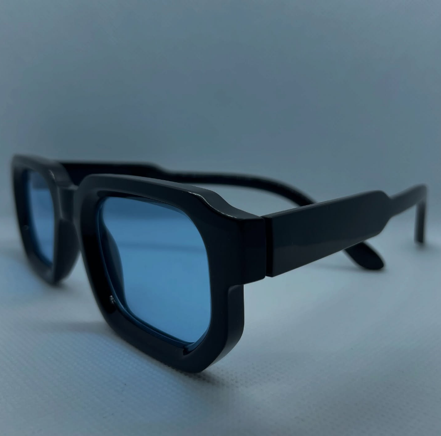Lunettes de soleil / نظارات شمسية  ( noir / bleu )