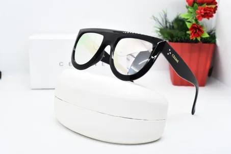 Young Sunglasses CELINE for both 2021 - نظاره شمسيه سيلين 2021 للجنسين شبابي/شبابيه