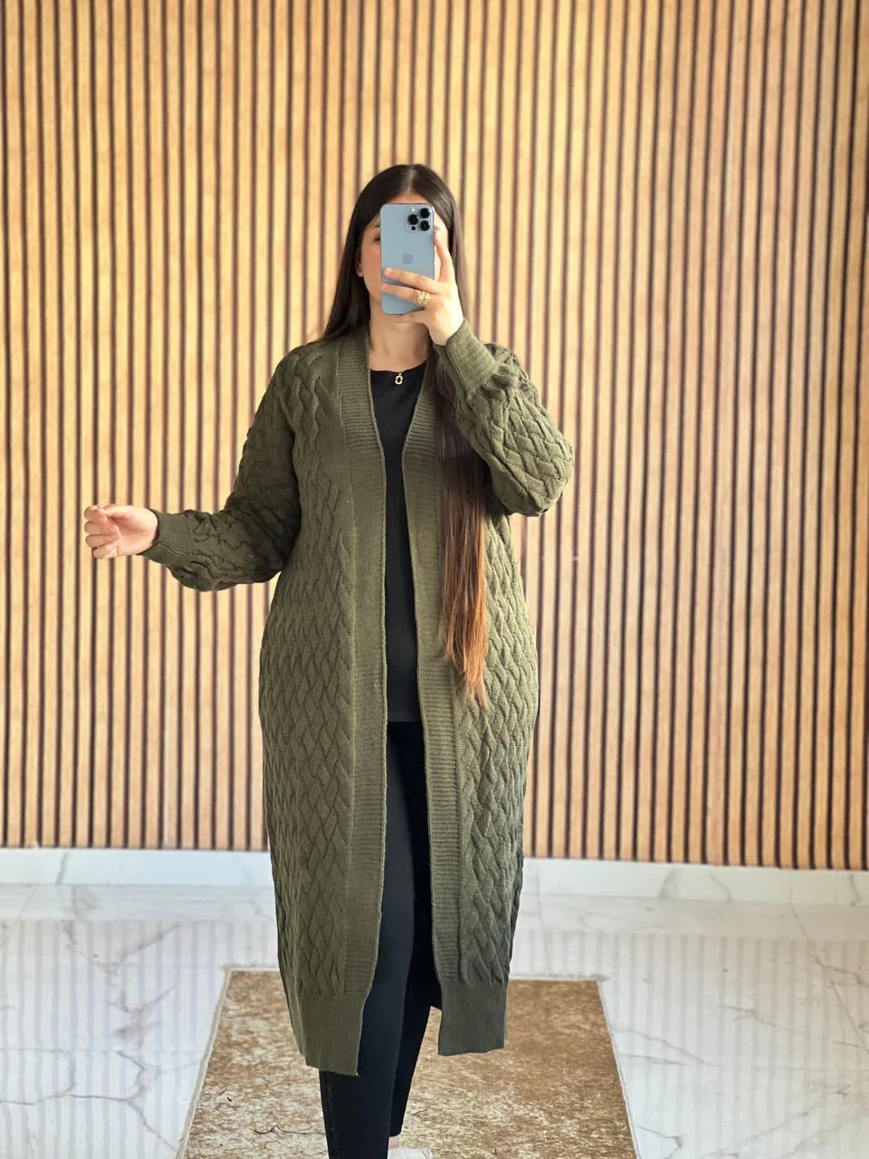 جيلي نسائي طويل تريكو - تصميم أنيق ومريح