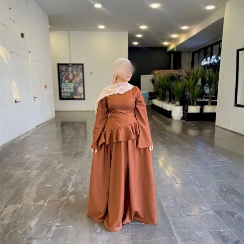 أنصومبل راقي مكوّن من قطعتين (فوق + صاية)
