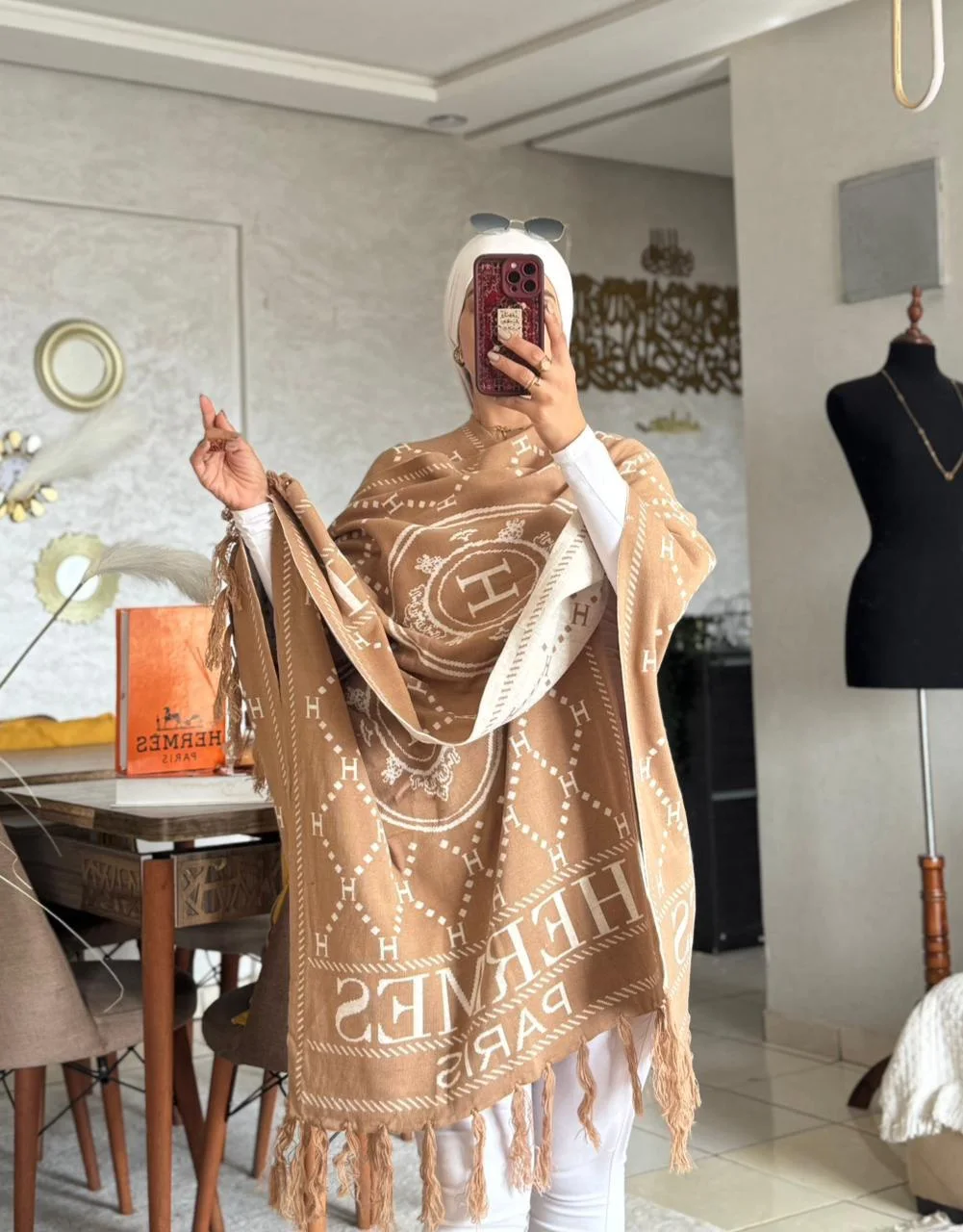 كاب شتوي طويل نسائي _ خيط تركي فاخر وأناقة شتوية راقية