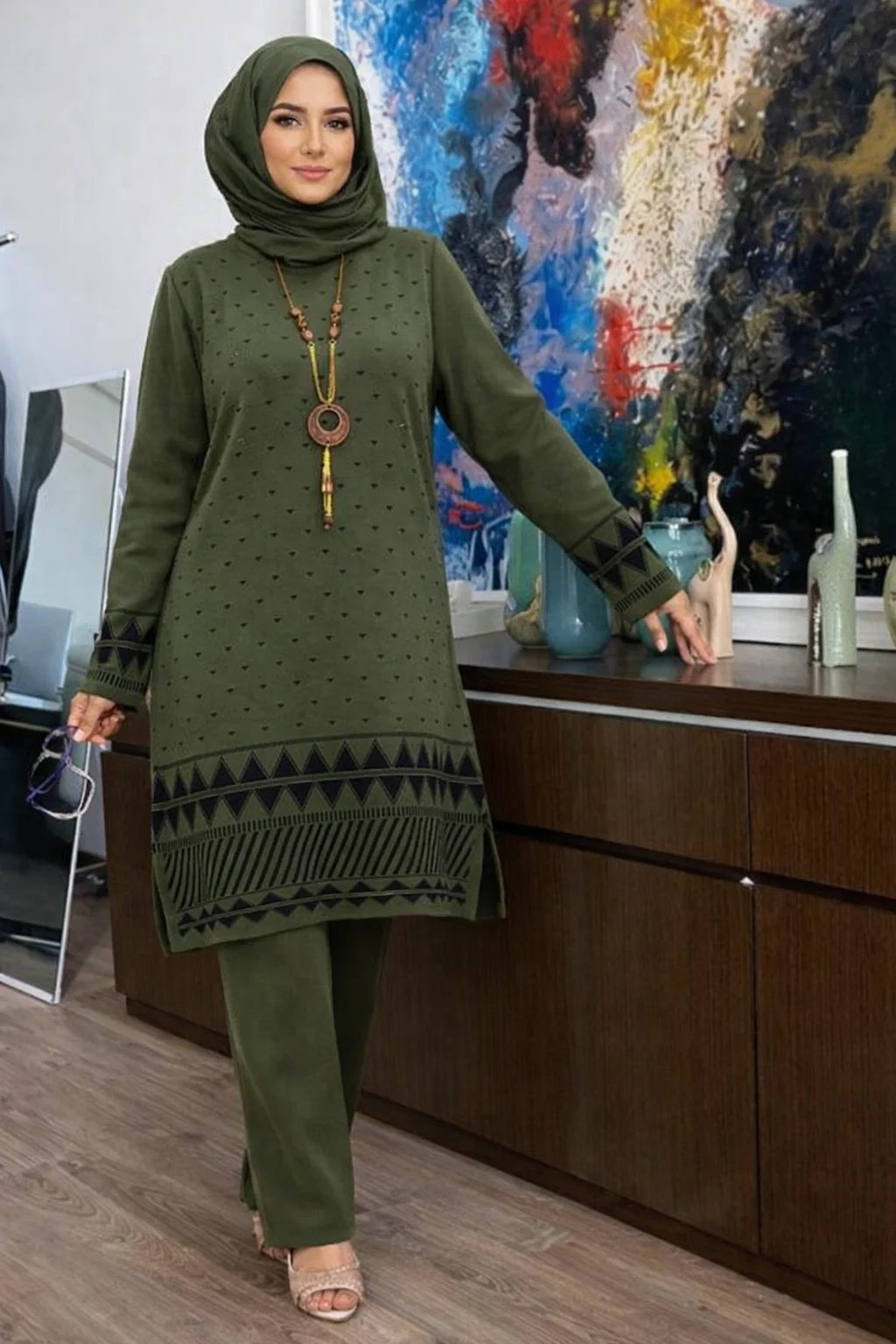 طقم ملابس تريكو من أديس